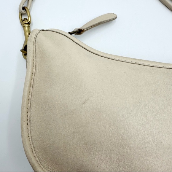 Vintage Coach Double Strap Swinger Bone Cream Leather Crossbody Bag - Picture 3 of 16